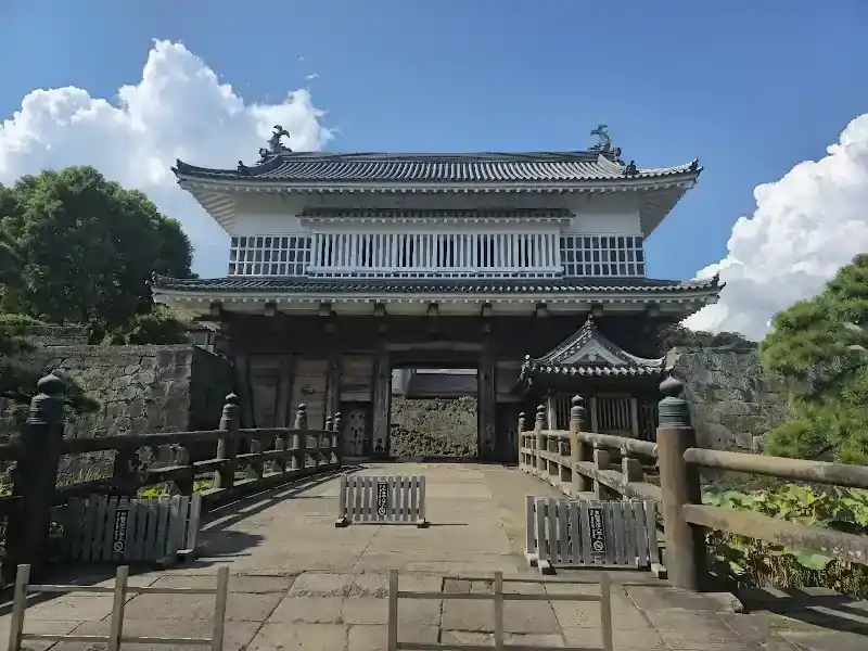 Tsurumaru Castle