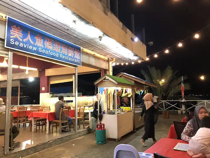Seaside Seafood Restaurant