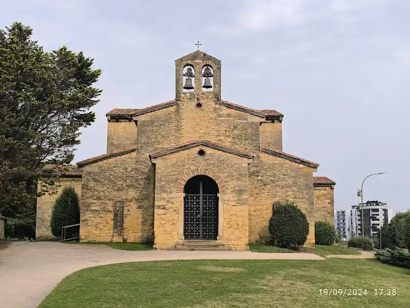 San Julián de los Prados