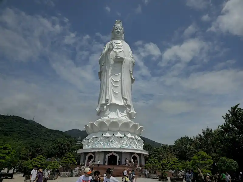 Linh Ung Temple